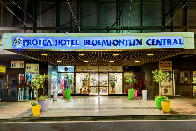 Bon Hotel Bloemfontein Central Exterior photo